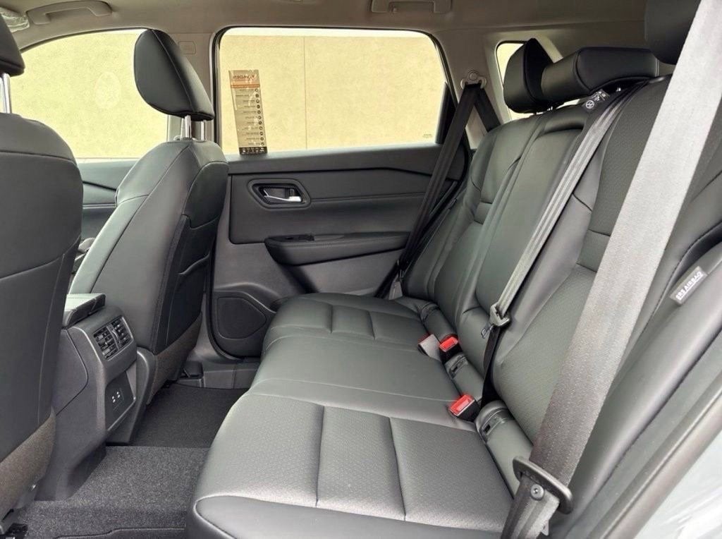 2027 Nissan Rogue Dark Armor
