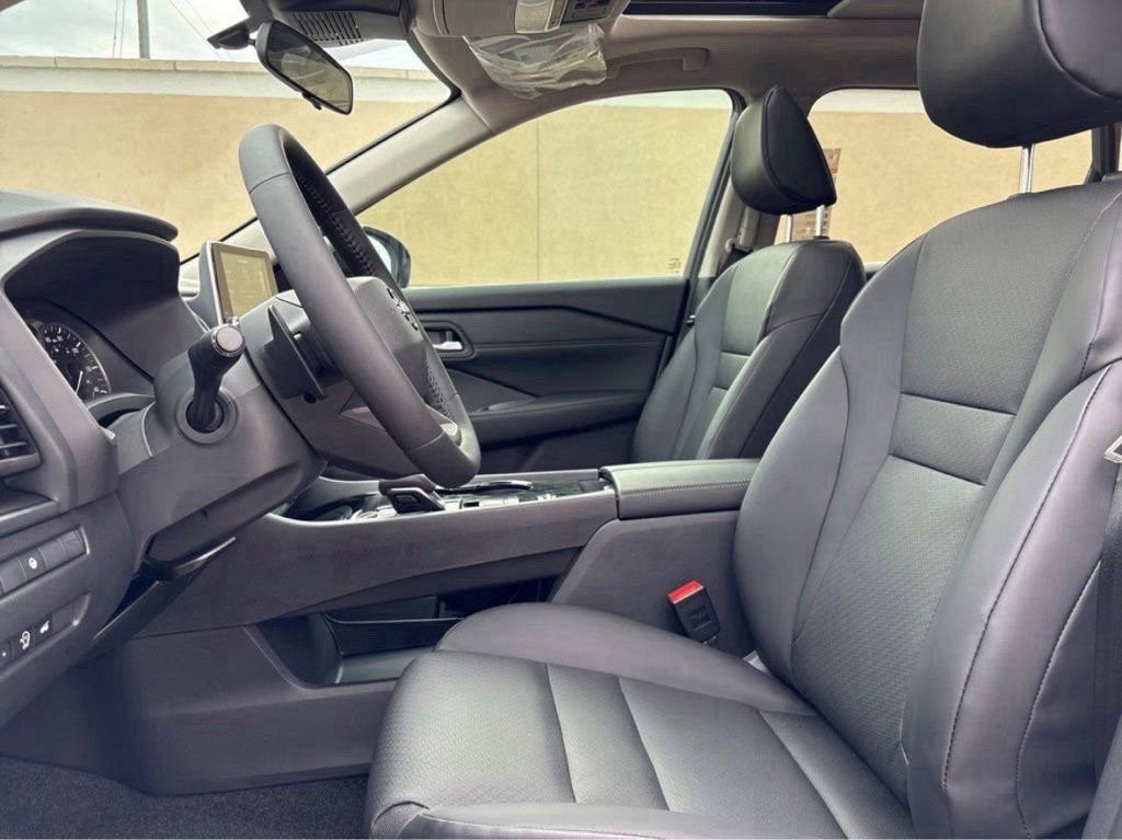 2027 Nissan Rogue Dark Armor