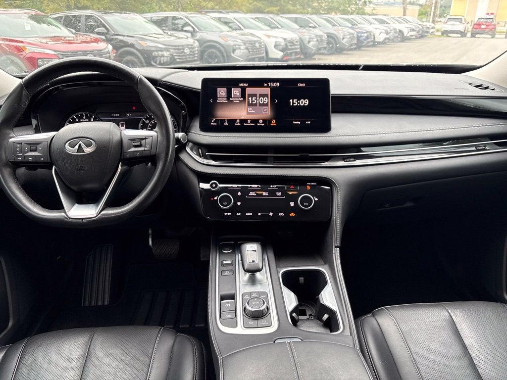2023 INFINITI QX60 PURE