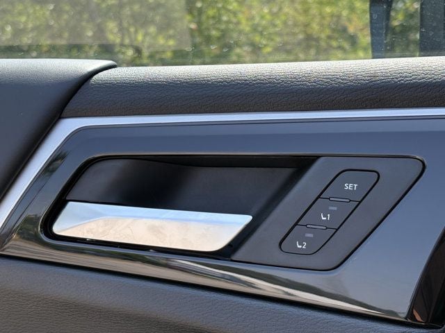 2026 Nissan Rogue Plug-In Hybrid Platinum
