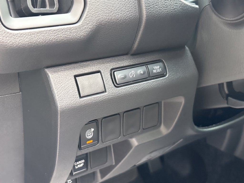 2027 Nissan Frontier S