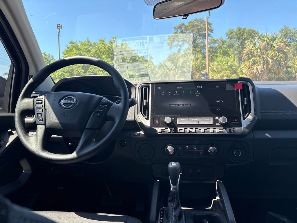 2026 Nissan Frontier Crew Cab SV