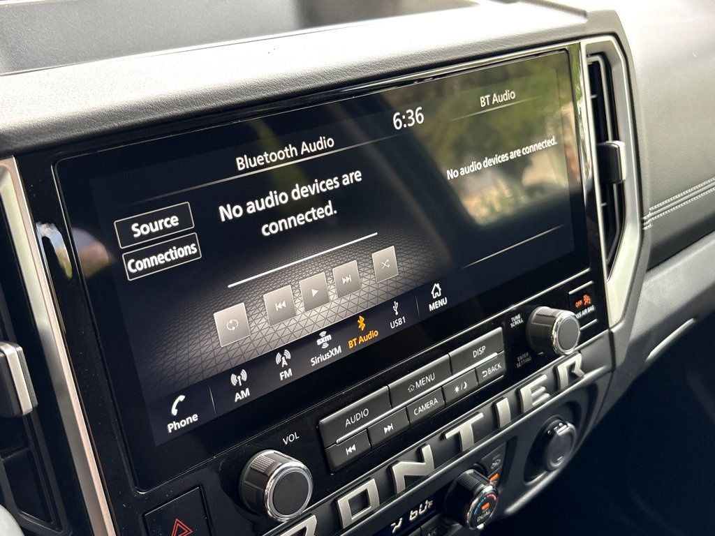 2026 Nissan Frontier Crew Cab SV