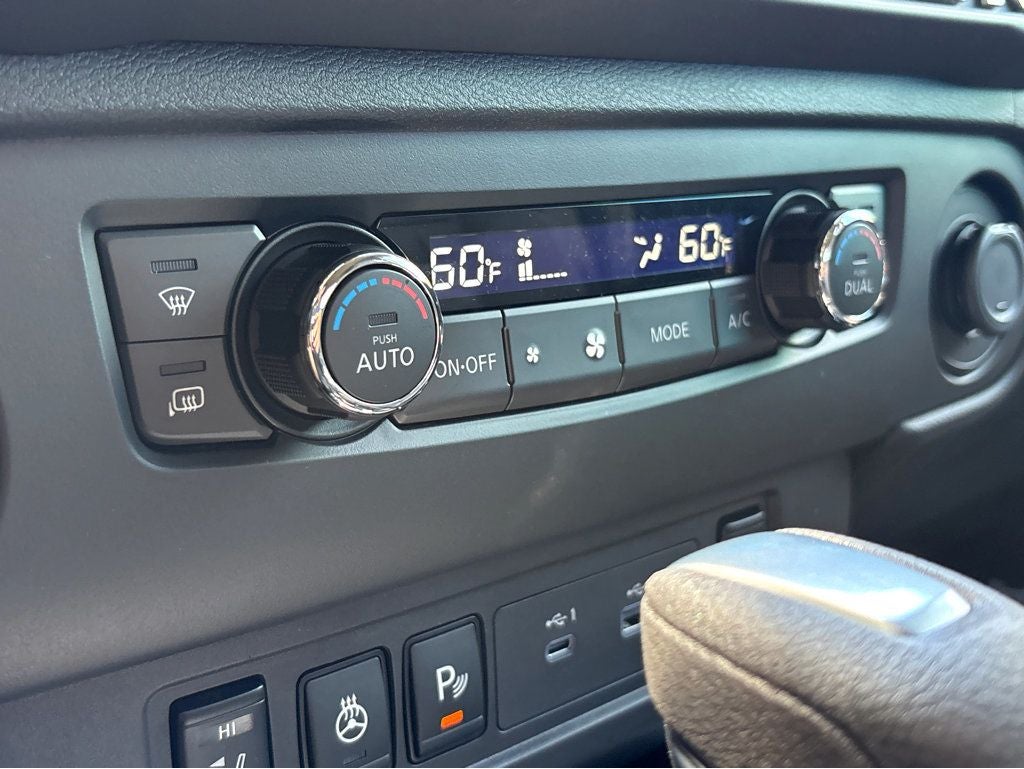 2026 Nissan Frontier Crew Cab SV
