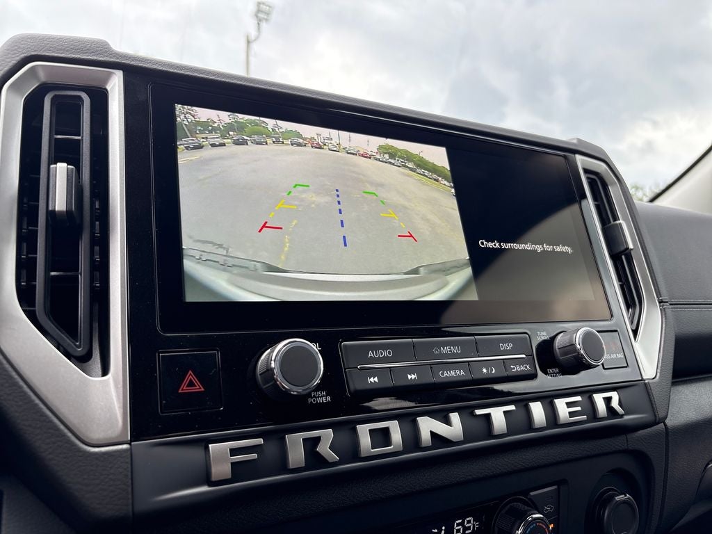 2026 Nissan Frontier Crew Cab SV