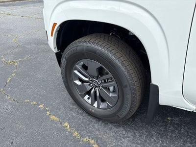 2026 Nissan Frontier Crew Cab SV
