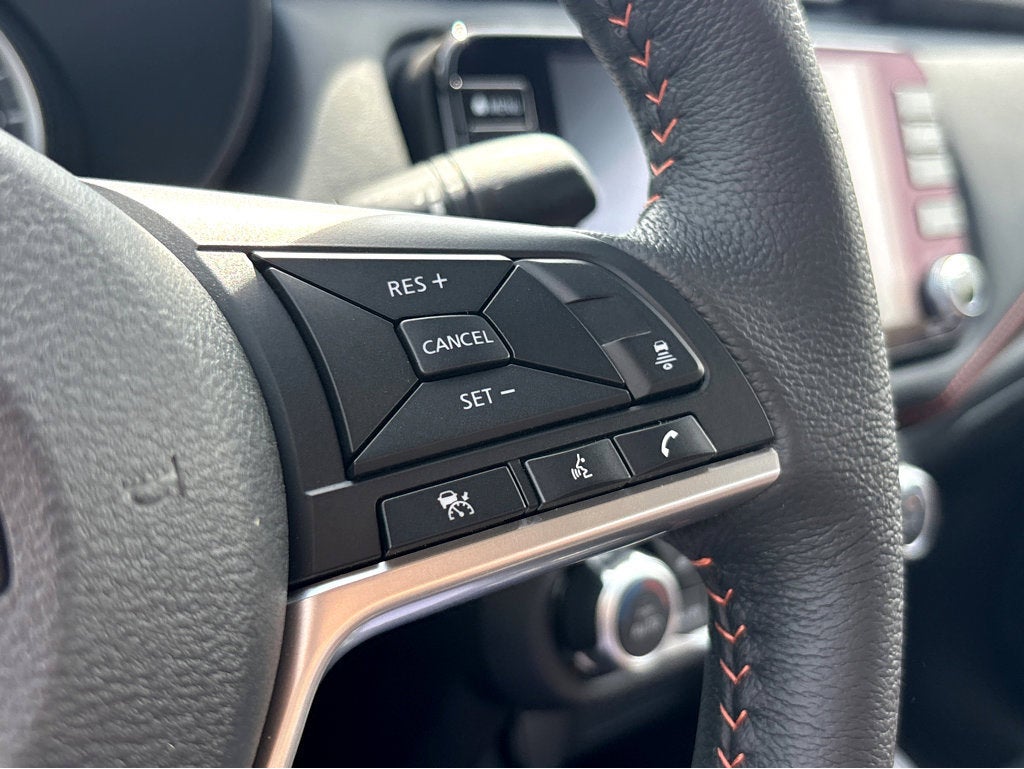 2025 Nissan Versa SR