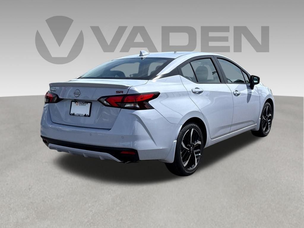 2025 Nissan Versa SR