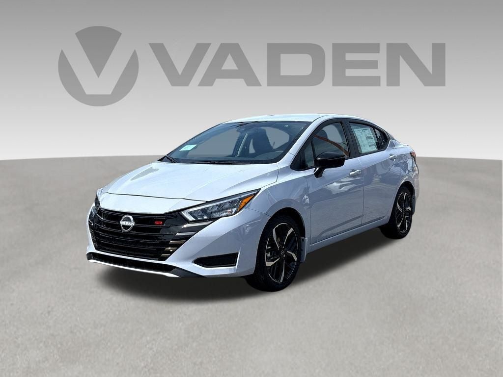2025 Nissan Versa SR