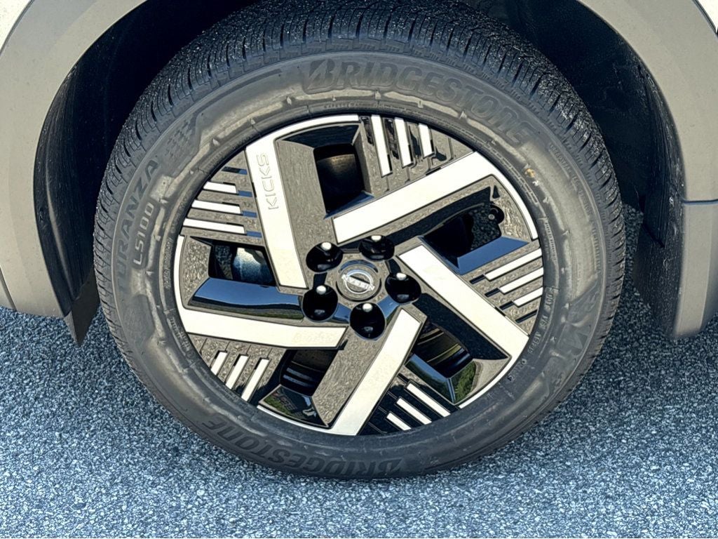 2026 Nissan Kicks S