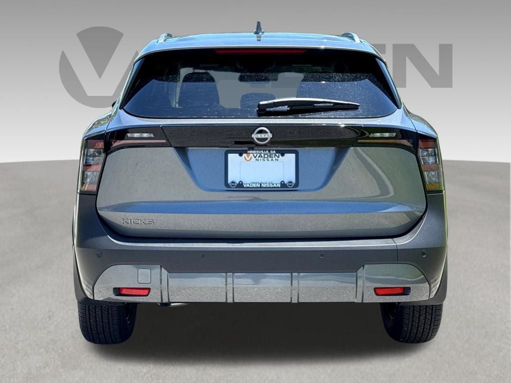 2026 Nissan Kicks S