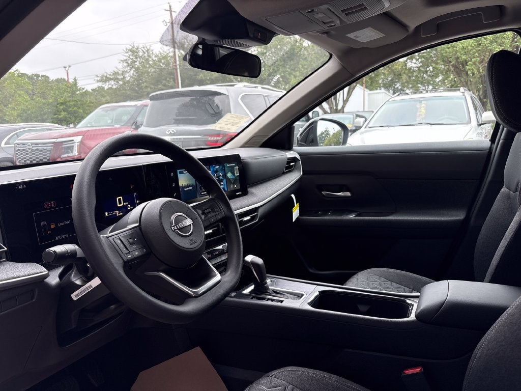 2027 Nissan Kicks SV