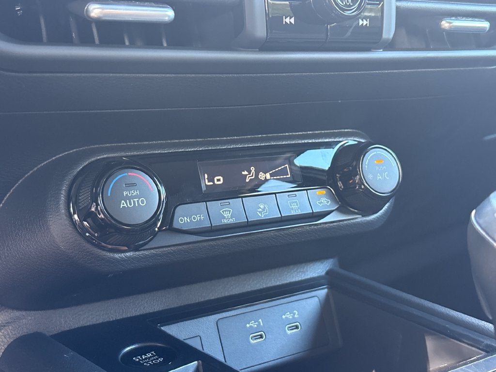 2027 Nissan Kicks SV