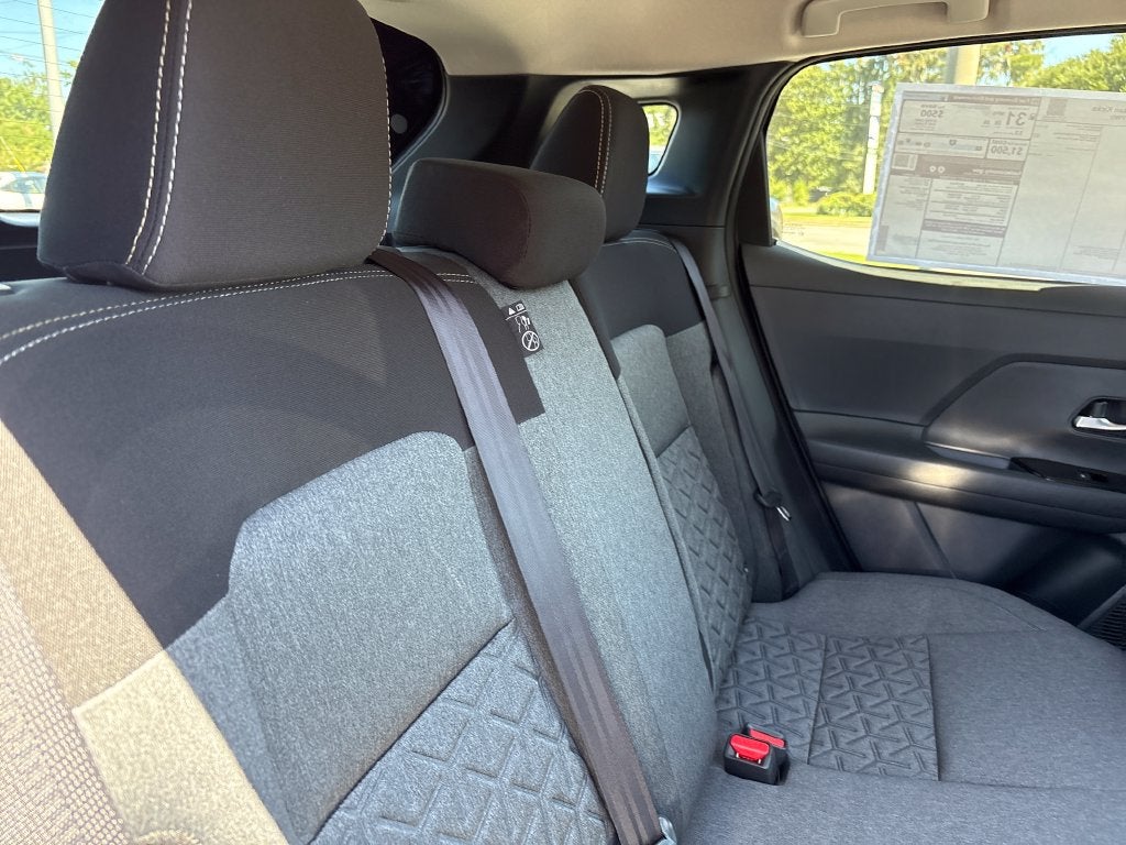 2027 Nissan Kicks SV