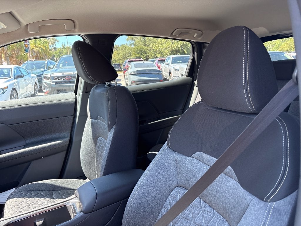 2027 Nissan Kicks SV