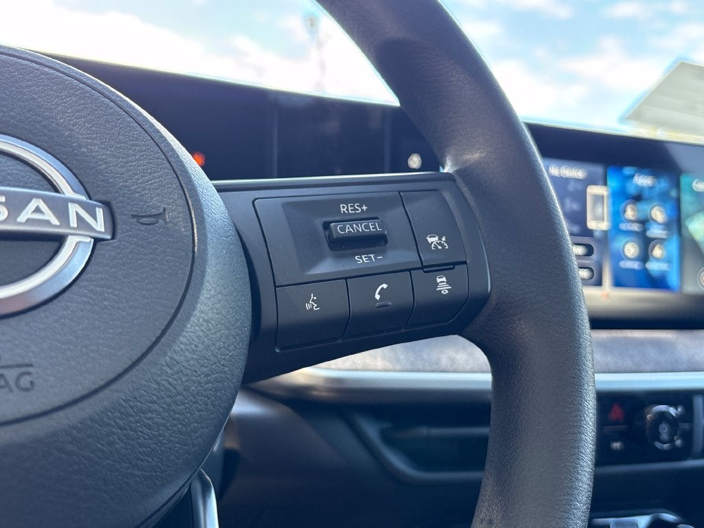 2027 Nissan Kicks SV