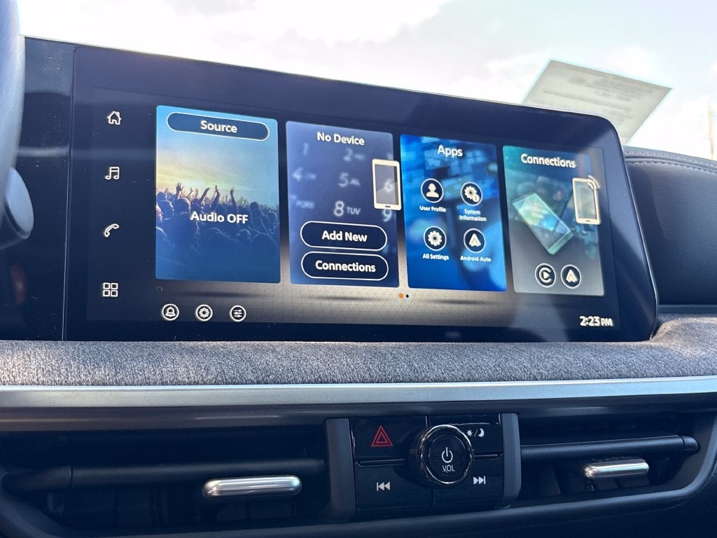 2027 Nissan Kicks SV