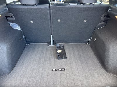 2027 Nissan Kicks SV