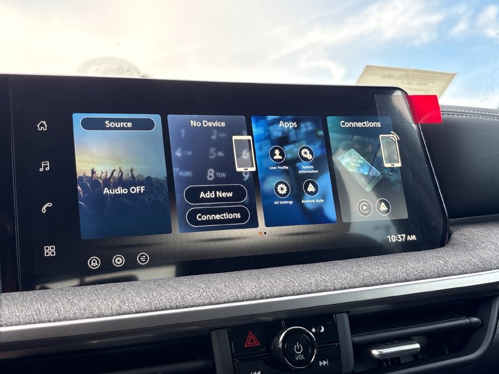 2027 Nissan Kicks SV