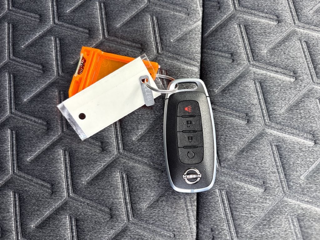 2027 Nissan Kicks SV