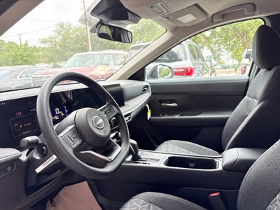2027 Nissan Kicks SV