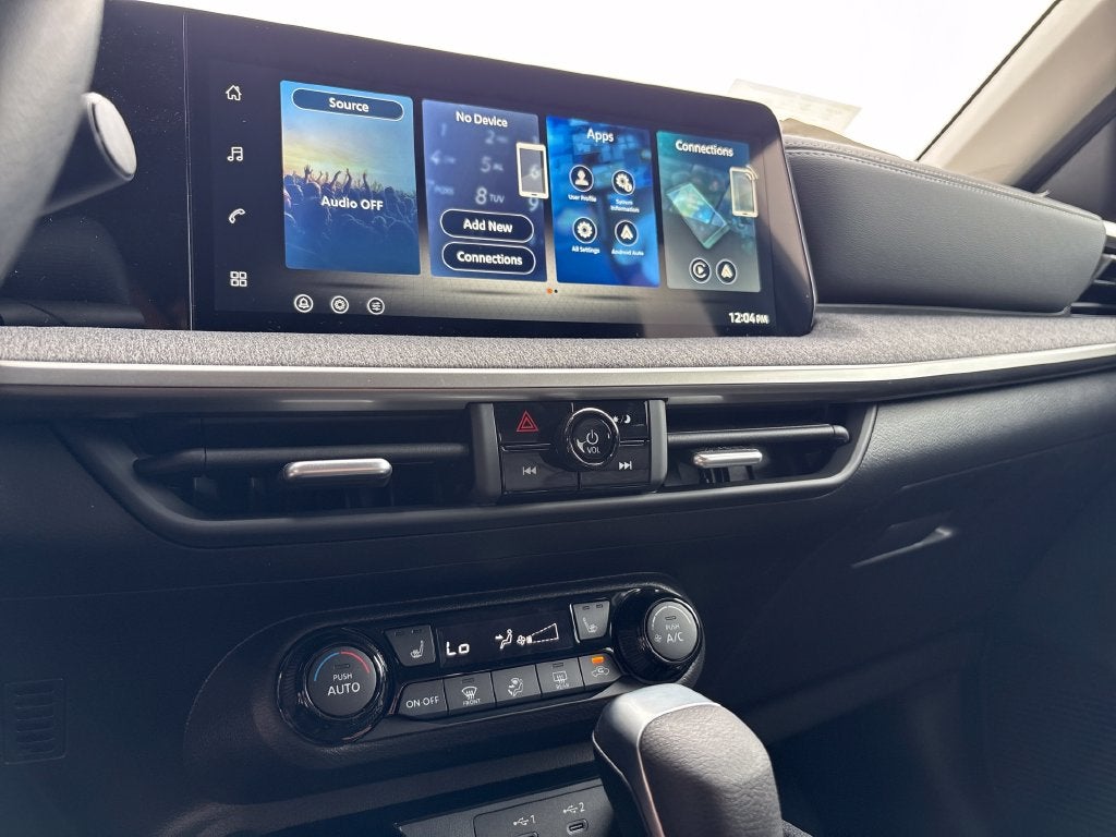 2027 Nissan Kicks SV