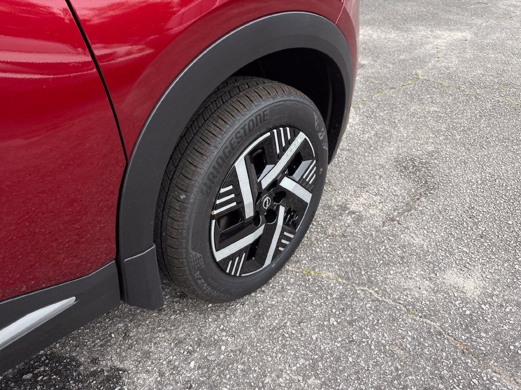 2027 Nissan Kicks SV