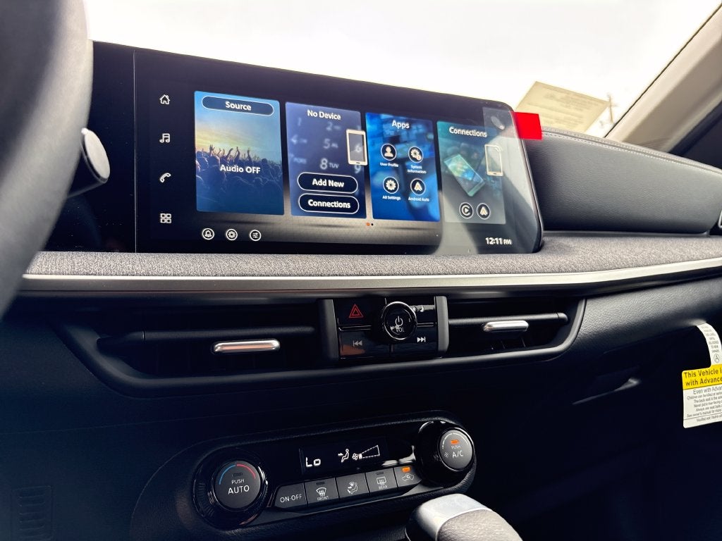 2027 Nissan Kicks SV