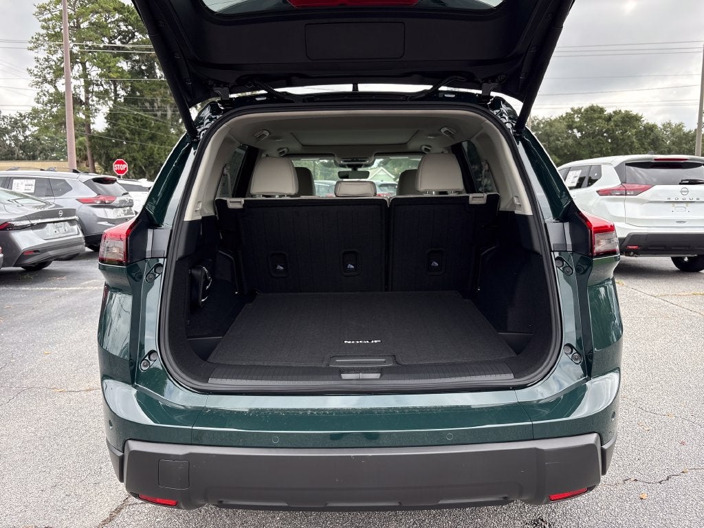 2026 Nissan Rogue Dark Armor™