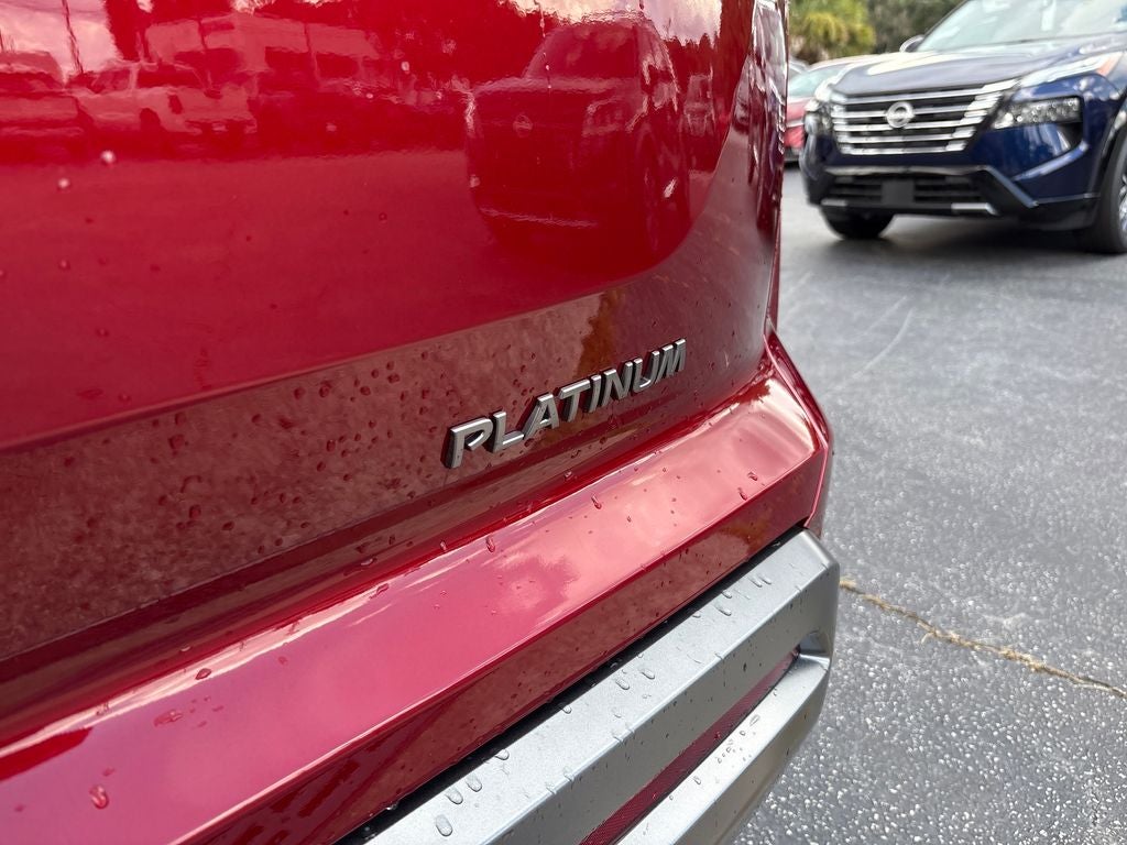 2026 Nissan Pathfinder Platinum