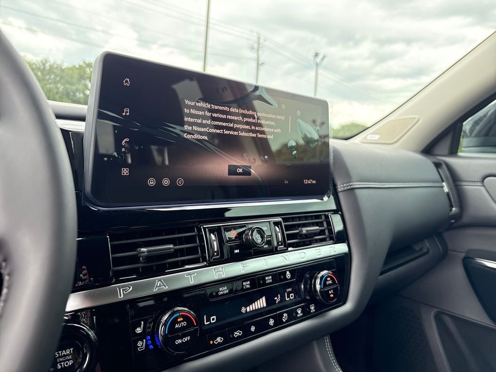 2026 Nissan Pathfinder Platinum