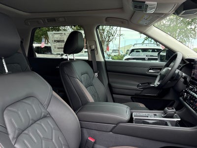 2026 Nissan Pathfinder Platinum