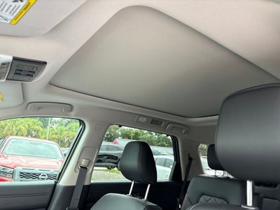 2026 Nissan Pathfinder Platinum