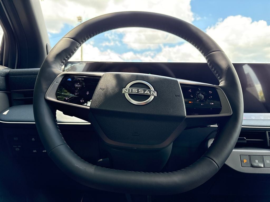 2026 Nissan LEAF Platinum+