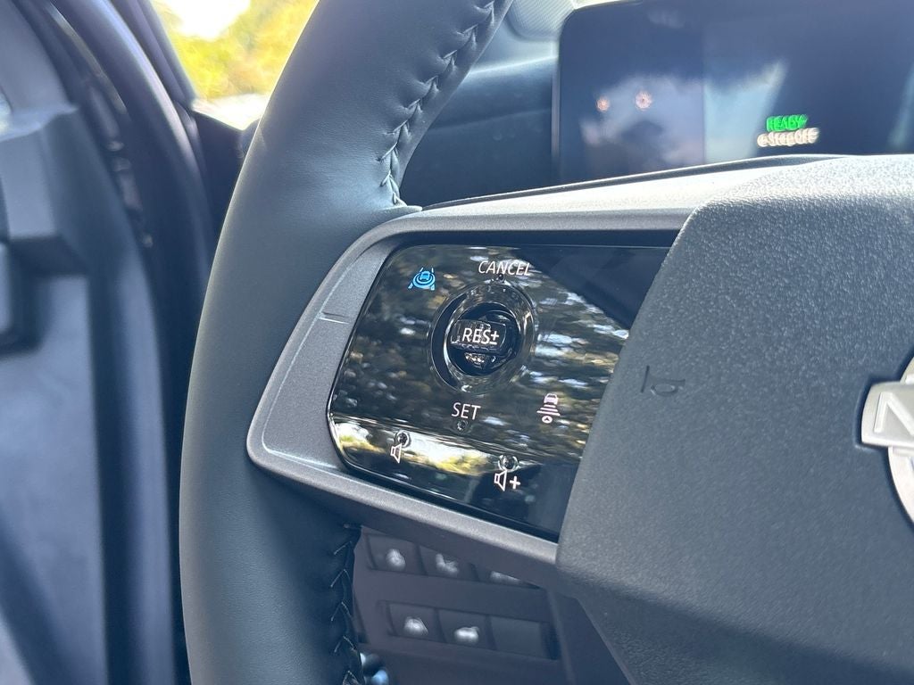 2026 Nissan LEAF Platinum+