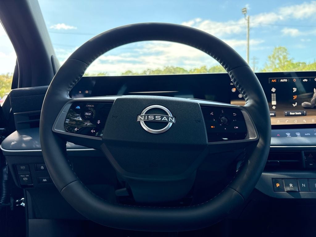 2026 Nissan LEAF Platinum+