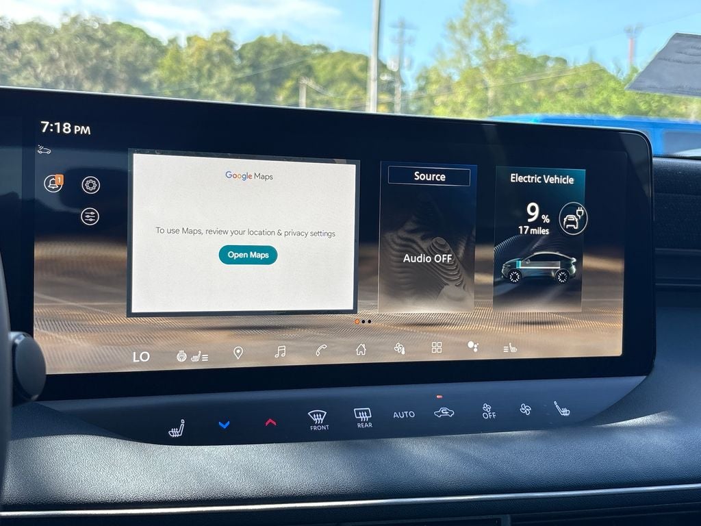 2026 Nissan LEAF Platinum+