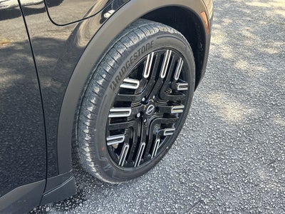 2026 Nissan LEAF Platinum+