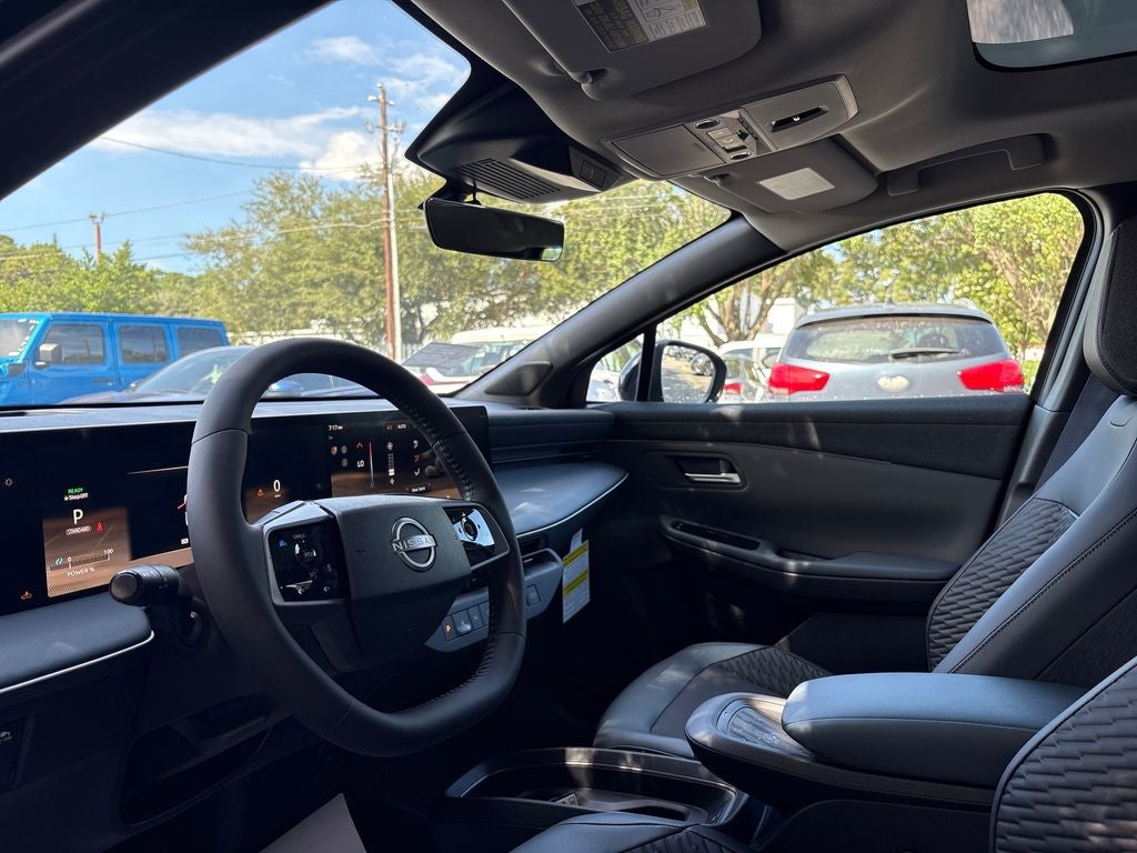 2026 Nissan LEAF Platinum+