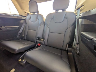 2018 Volvo XC90 Momentum