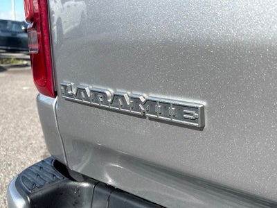2022 RAM Ram 1500 Laramie Crew Cab 4x2 5'7' Box