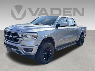 2022 RAM Ram 1500 Laramie Crew Cab 4x2 5'7' Box