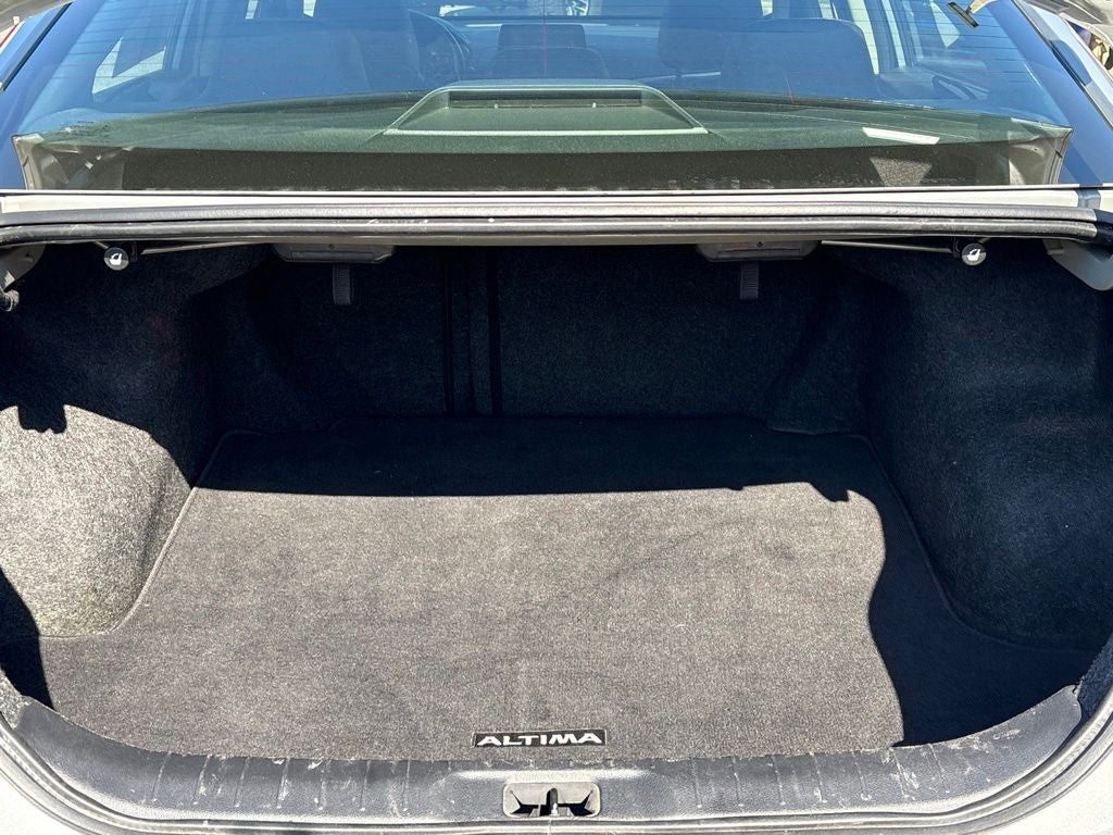 2022 Nissan Altima SR FWD