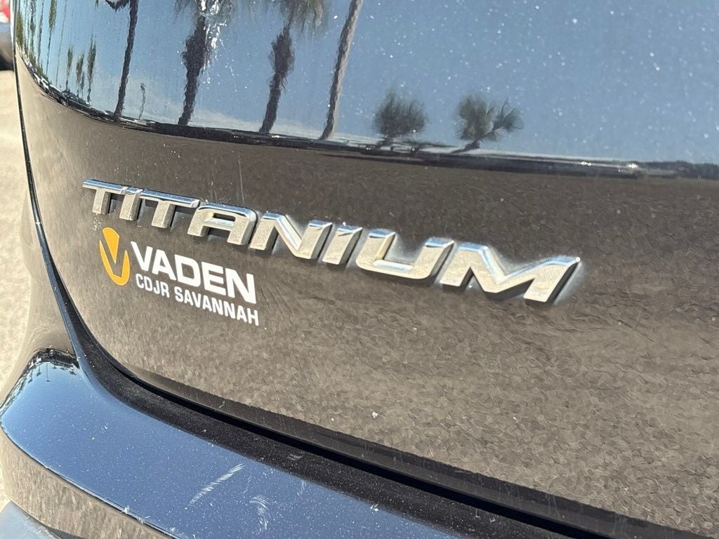 2024 Ford Edge Titanium