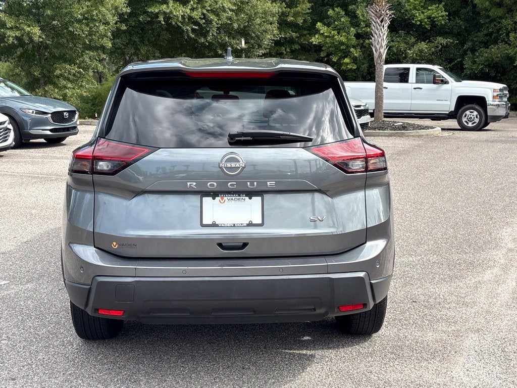 2024 Nissan Rogue SV FWD
