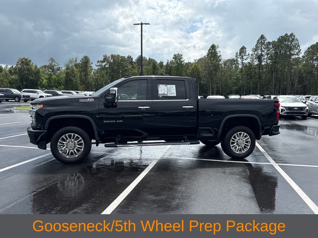 2022 Chevrolet Silverado 3500HD High Country