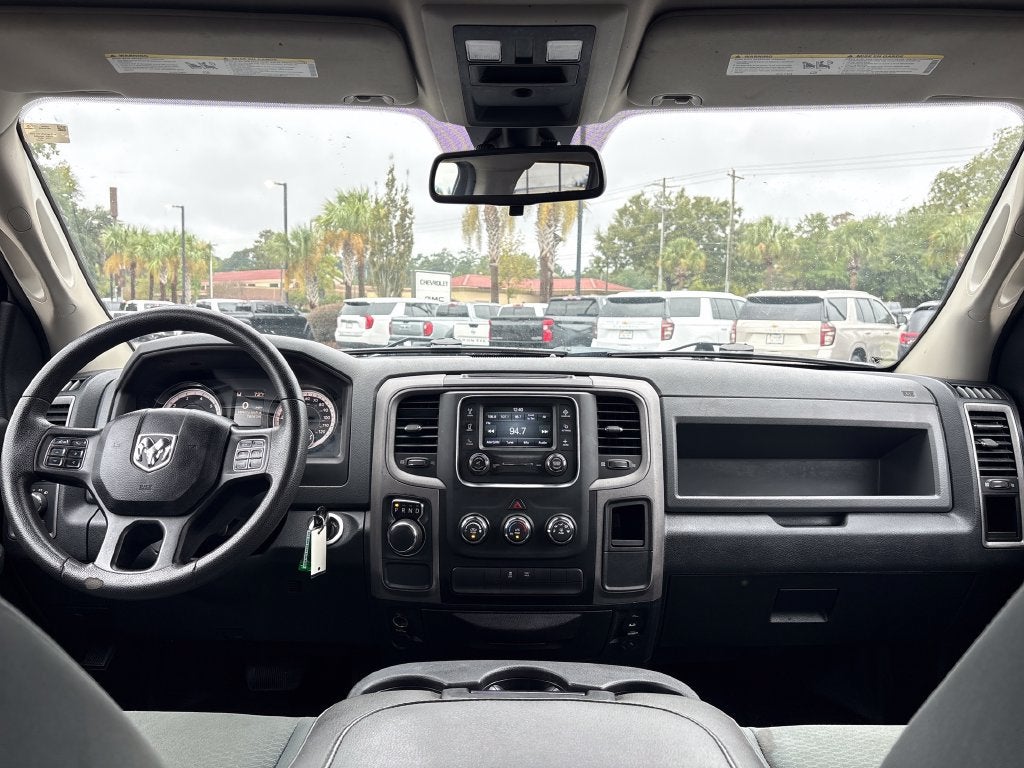 2016 RAM 1500 Base