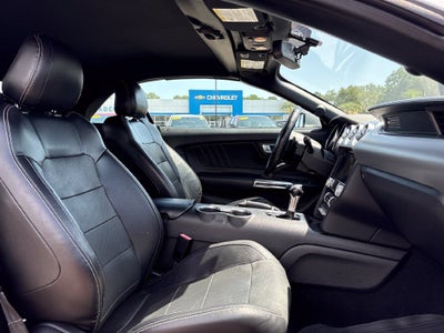 2020 Ford Mustang Base