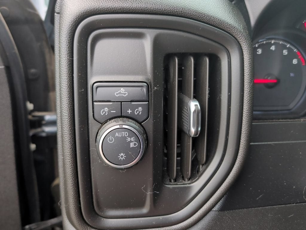 2020 Chevrolet Silverado 1500 Base