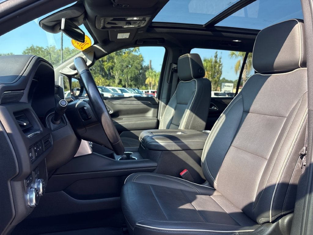 2023 GMC Yukon Base
